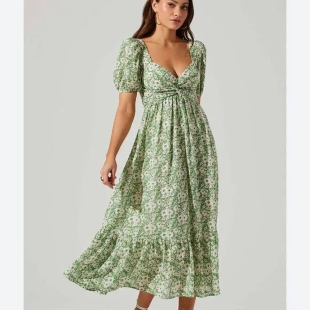 Astr The Label Green Floral Maxi Dress Size Small